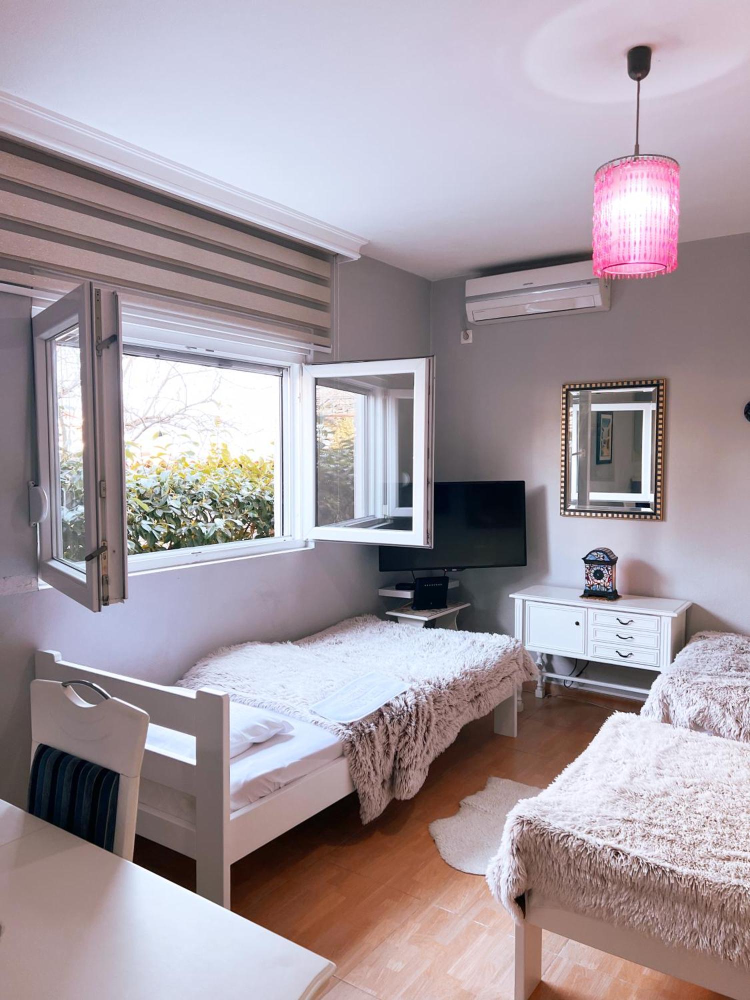 Apartments Aerodrom Ποντγορίτσα Εξωτερικό φωτογραφία